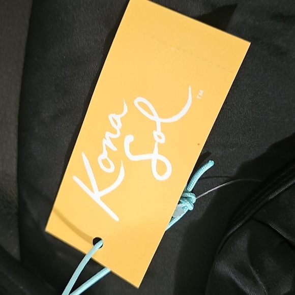 Kona Sol Shirred Front High Neck Tankini Top Swimsuit Top Women's - Picture 5 of 6